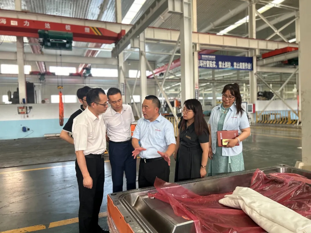 中國復(fù)合材料工業(yè)協(xié)會服務(wù)萬里行——德州篇（中）