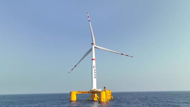 我國首座深遠海浮式風電平臺并網投產