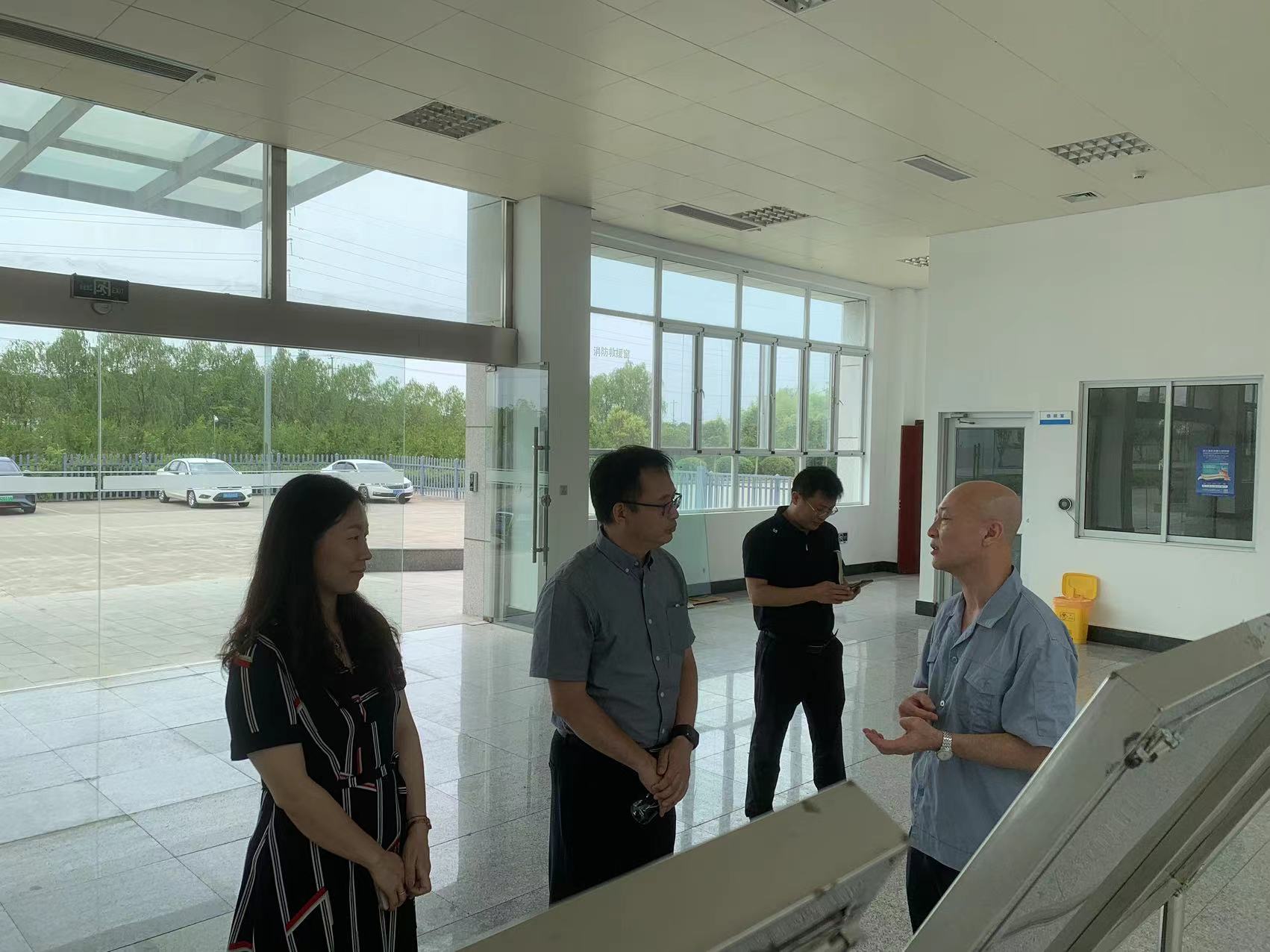 中國復(fù)合材料工業(yè)協(xié)會(huì)秘書長孟弋潔一行前往中復(fù)連眾洽談會(huì)議細(xì)節(jié)