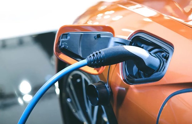 汽車輕量化與碳纖維復合材料應用