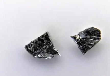 碲化鎘薄膜玻璃技術(shù)的現(xiàn)狀與市場分析