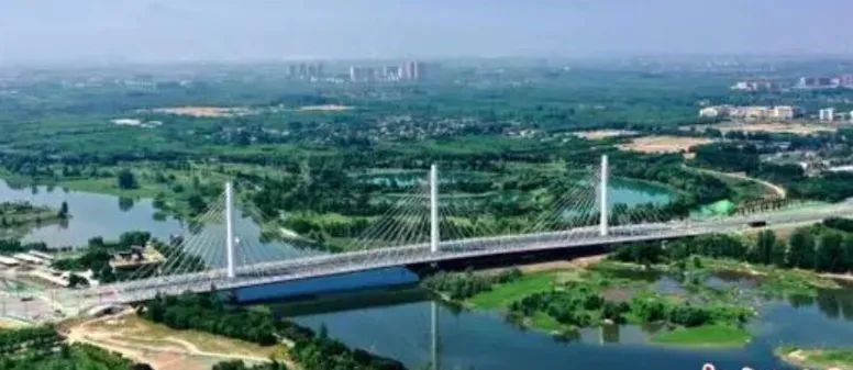 碳纖維助力中國最寬的全漂浮體系多塔斜拉橋